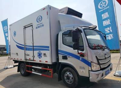 星通汽車全新冷藏車亮相華中物流展，引領冷鏈物流新變革
