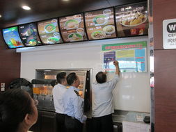 玉林市食品藥品監督管理局大力推進餐飲服務食品安全示范創建工作